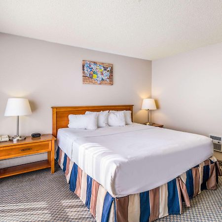 Econo Lodge Casper Εξωτερικό φωτογραφία
